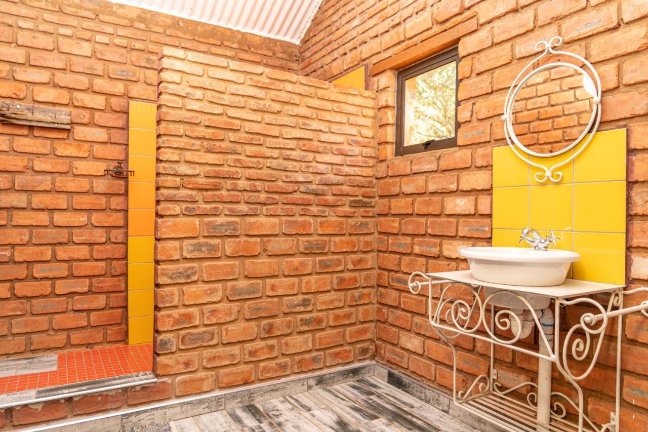 Otavi Vineyards Self-Catering & Camping Exterior foto